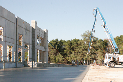 Houston Premium Outlet Mall Built By Premium Contractor